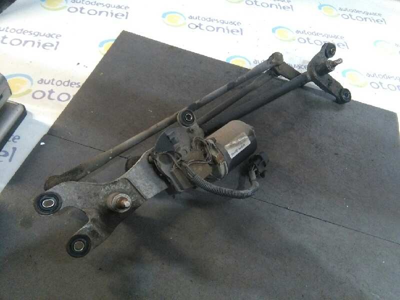 Recambio de motor limpia delantero para kia sorento 2.5 crdi cat referencia OEM IAM 981003E000  