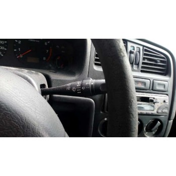 nissan primera berlina (p11) del año 1997