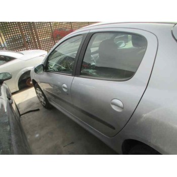 peugeot 206 berlina del año 2003