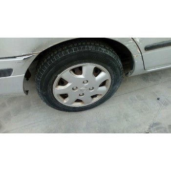 nissan primera berlina (p11) del año 1997