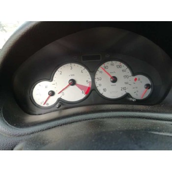 peugeot 206 berlina del año 2004