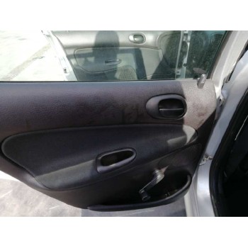 peugeot 206 berlina del año 2004