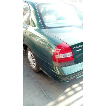 daewoo nubira berlina del año 2001