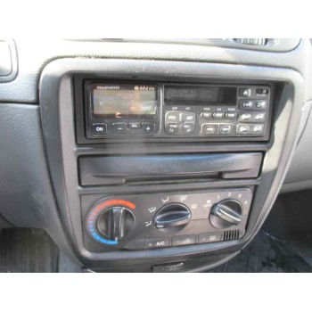 daewoo nubira berlina del año 1998