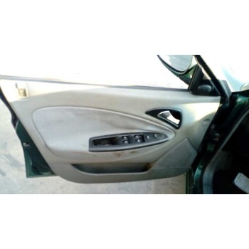 daewoo nubira berlina del año 2001