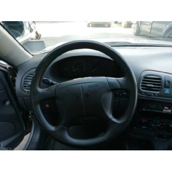 daewoo nubira berlina del año 1998