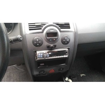 renault megane ii berlina 5p del año 2004