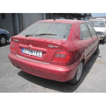 citroën xsara berlina del año 2001