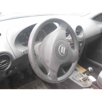 seat ibiza (6l1) del año 2003