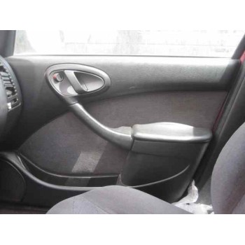 citroën xsara berlina del año 2001