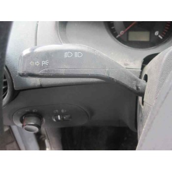 seat ibiza (6l1) del año 2003