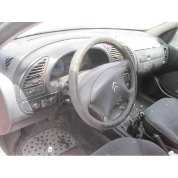 citroën xsara berlina del año 2001