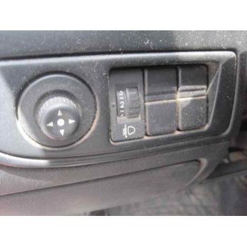 citroën xsara berlina del año 2001