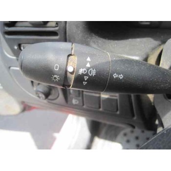 citroën xsara berlina del año 2001