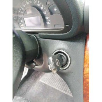 mercedes-benz clase c (w203) berlina del año 2003