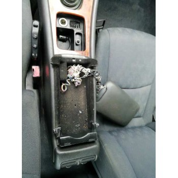 mercedes-benz clase c (w203) berlina del año 2003