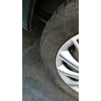 daewoo nubira berlina del año 2001