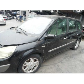 renault grand scenic del año 2005