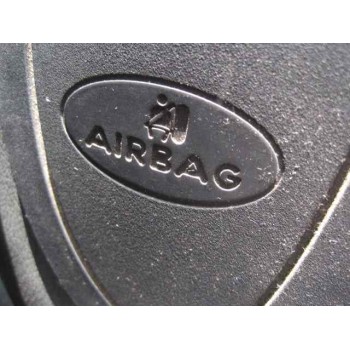 citroën xsara berlina del año 2001