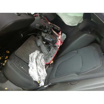 renault megane iv berlina 5p del año 2020