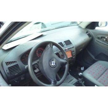 seat cordoba berlina (6k2) del año 2001