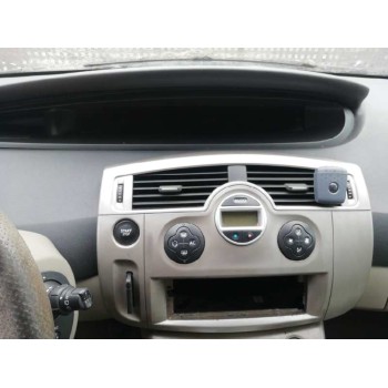 renault grand scenic del año 2005