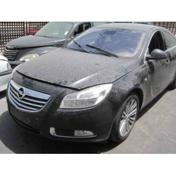 opel insignia berlina del año 2011