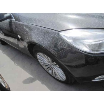 opel insignia berlina del año 2011