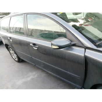 volvo v50 familiar del año 2006