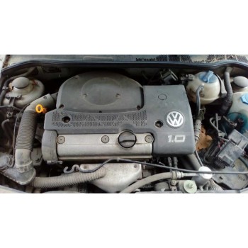 volkswagen polo berlina (6n1) del año 1999
