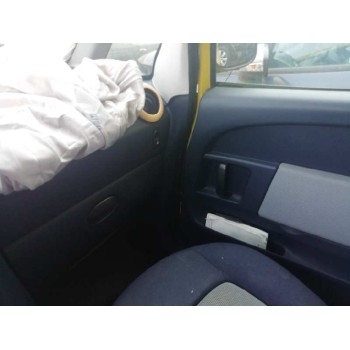 peugeot 1007 del año 2008