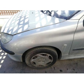 peugeot 206 berlina del año 2002