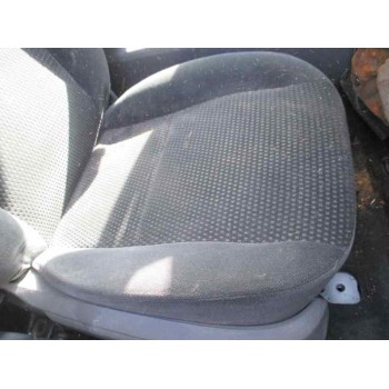 ford focus berlina (cap) del año 2006