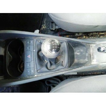 seat ibiza (6j5) del año 2008