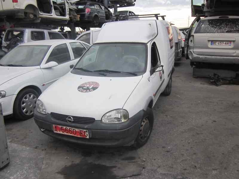 opel combo (corsa b) del año 2000