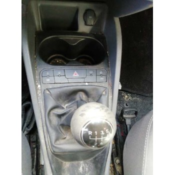 seat ibiza (6j5) del año 2008