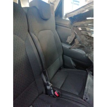 ASIENTO TRASERO IZQUIERDO 