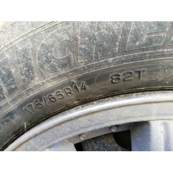 peugeot 206 berlina del año 2002