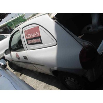 opel corsa b del año 2000