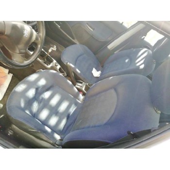 peugeot 206 berlina del año 2002