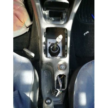 peugeot 206 berlina del año 2002