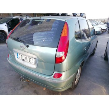 nissan almera tino (v10m) del año 2000