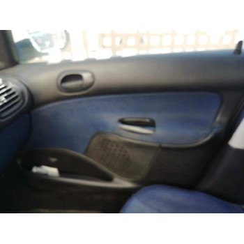 peugeot 206 berlina del año 2002