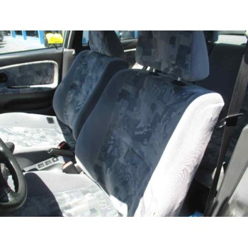 mitsubishi carisma berina 5 (da0) del año 1997