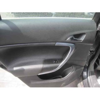 opel insignia berlina del año 2011