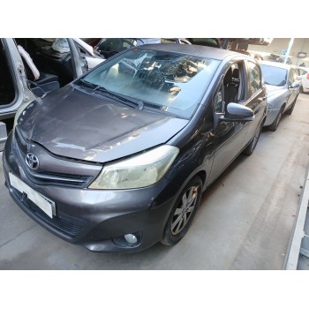 toyota yaris (_p13_) del año 2014