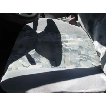 mitsubishi carisma berina 5 (da0) del año 1997