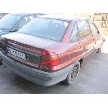 opel astra f berlina del año 1996