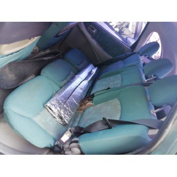 nissan almera tino (v10m) del año 2000