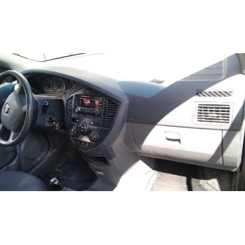 kia carens del año 2006